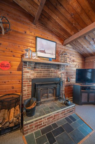 47 Ives Road, Wilmington, VT 05363