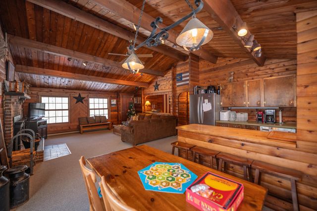 47 Ives Road, Wilmington, VT 05363