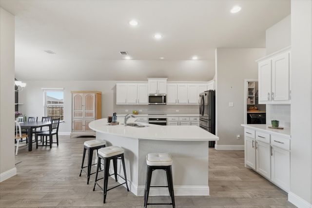 1473 Radecke Road, Krum, TX 76249