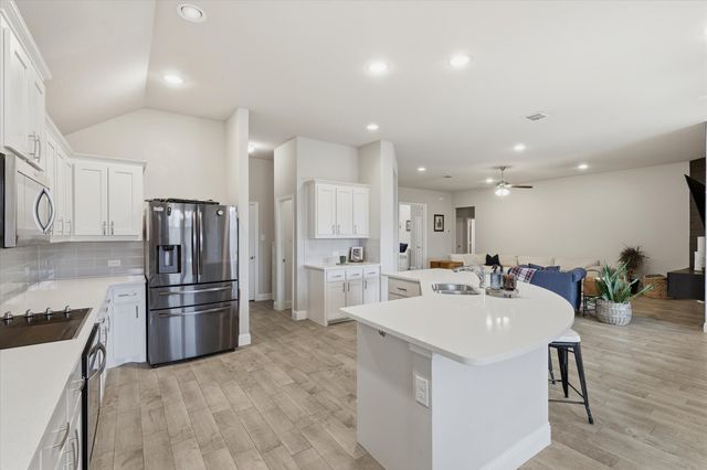 1473 Radecke Road, Krum, TX 76249