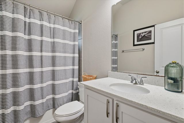 1473 Radecke Road, Krum, TX 76249