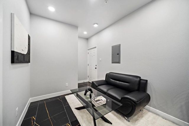 1009 8th St Unit G Street, Galveston, TX 77550