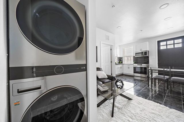 1009 8th St Unit G Street, Galveston, TX 77550