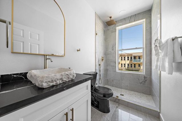 1009 8th St Unit G Street, Galveston, TX 77550