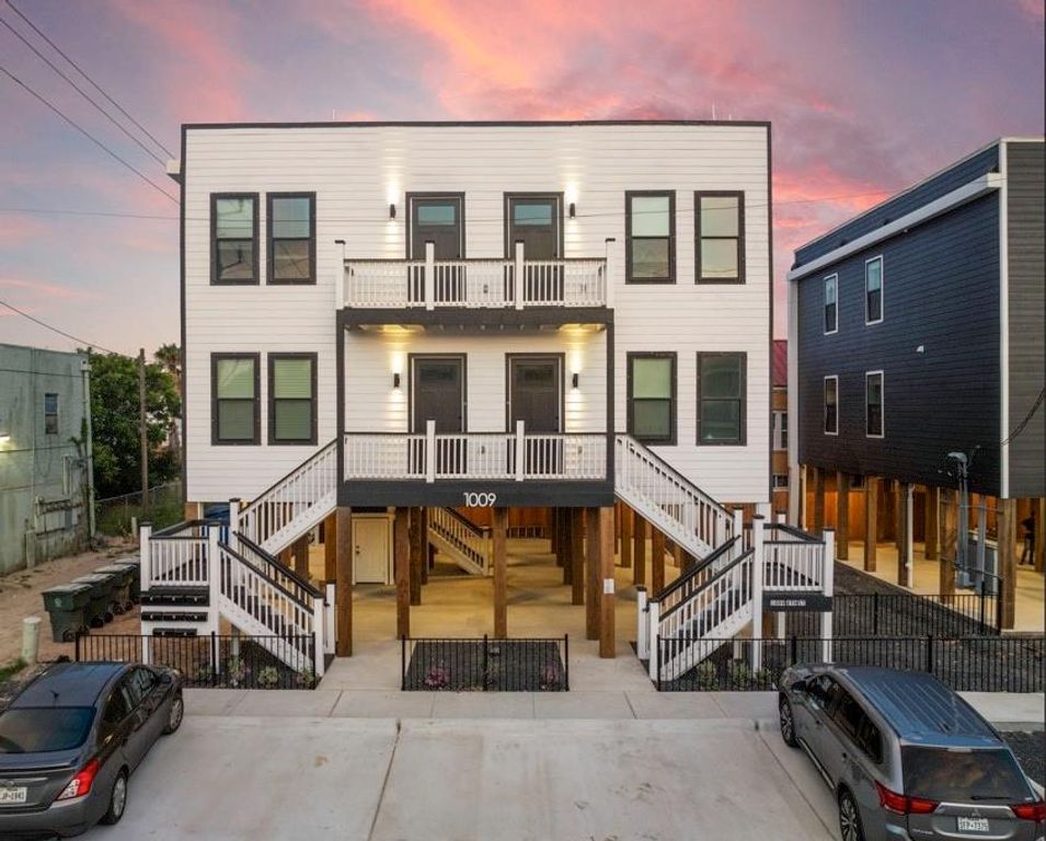 1009 8th St Unit G Street, Galveston, TX 77550