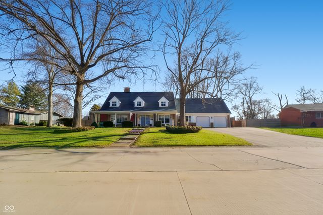 4103 Ridgeway Avenue, Columbus, IN 47203