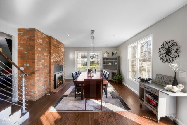 4103 Ridgeway Avenue, Columbus, IN 47203