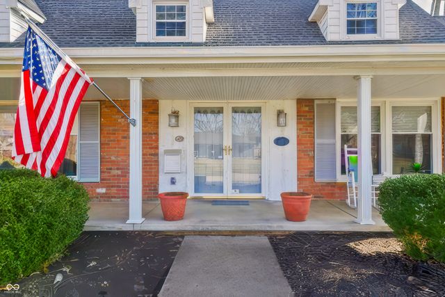 4103 Ridgeway Avenue, Columbus, IN 47203