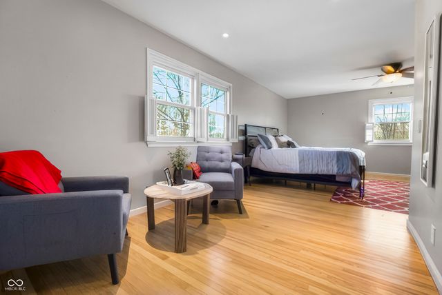 4103 Ridgeway Avenue, Columbus, IN 47203