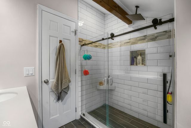 4103 Ridgeway Avenue, Columbus, IN 47203