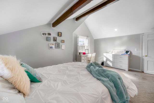 4103 Ridgeway Avenue, Columbus, IN 47203