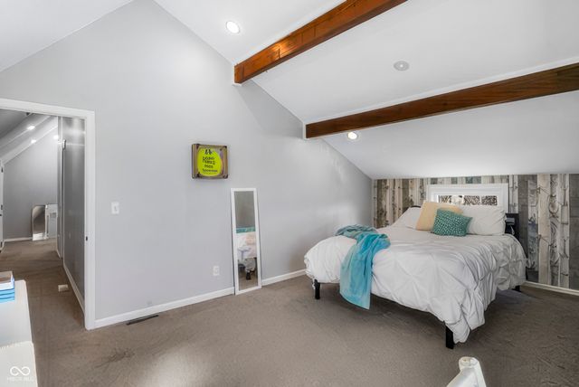 4103 Ridgeway Avenue, Columbus, IN 47203