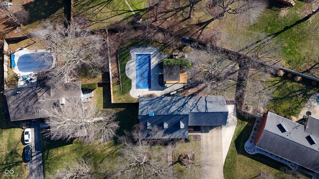 4103 Ridgeway Avenue, Columbus, IN 47203