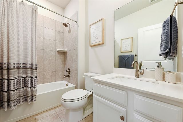 409 Spruce Lane, North Strabane, PA 15317