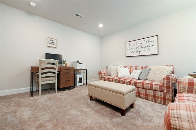 409 Spruce Lane, North Strabane, PA 15317