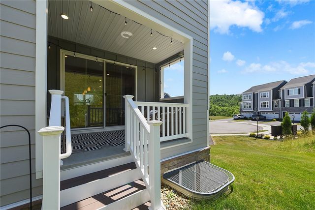 409 Spruce Lane, North Strabane, PA 15317