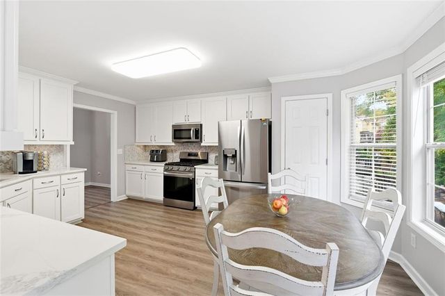 4294 GRAND OAKS NW Drive, Kennesaw, GA 30144