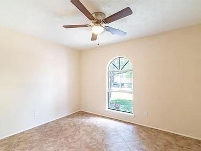 17519 Fieldglen Drive, Houston, TX 77084