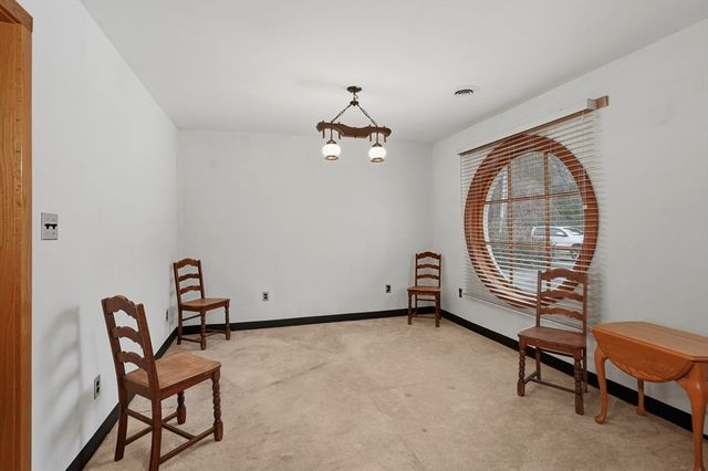 30 Bond Rd, Charlton, MA 01507