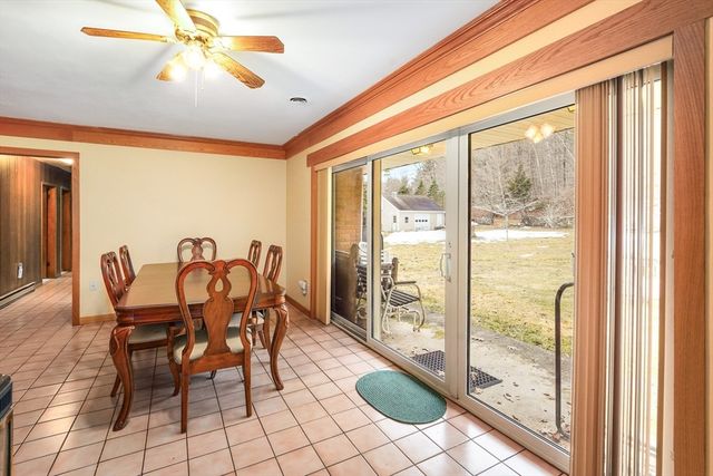 30 Bond Rd, Charlton, MA 01507