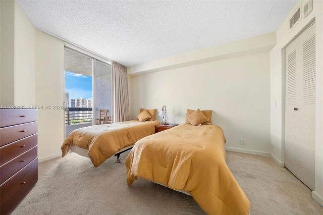 3400 NE 192 Street 1810, Aventura, FL 33180