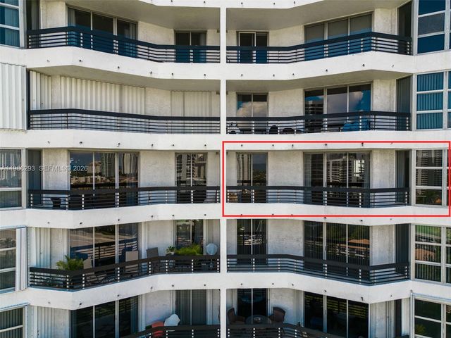 3400 NE 192 Street 1810, Aventura, FL 33180