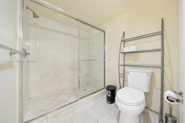 3400 NE 192 Street 1810, Aventura, FL 33180