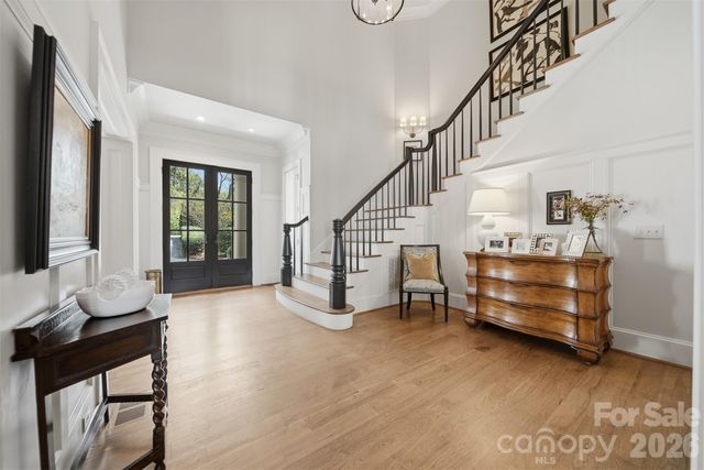834 9th Avenue NW, Hickory, NC 28601