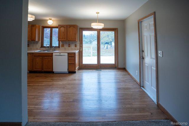 758 South Boulevard W, Rochester Hills, MI 48307