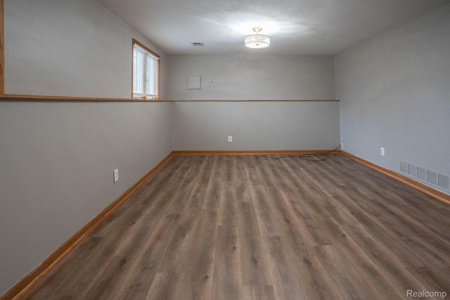 758 South Boulevard W, Rochester Hills, MI 48307