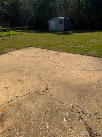3764 HUNTING CREEK Road, Montgomery, AL 36116