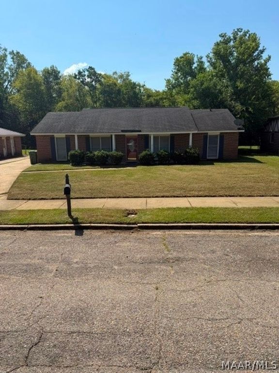 3764 HUNTING CREEK Road, Montgomery, AL 36116