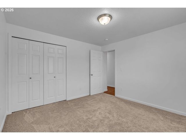 1149 DAHLIA St, Woodburn, OR 97071
