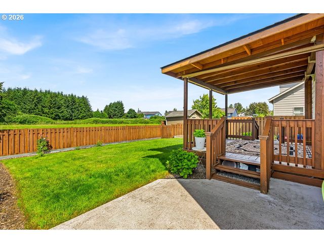 1149 DAHLIA St, Woodburn, OR 97071
