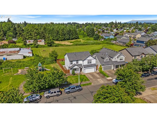1149 DAHLIA St, Woodburn, OR 97071