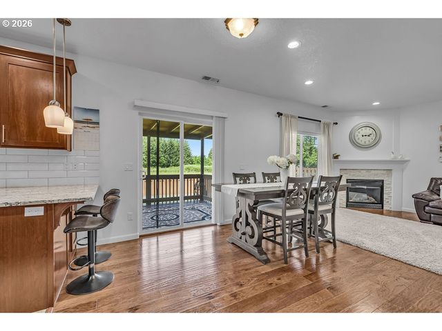 1149 DAHLIA St, Woodburn, OR 97071