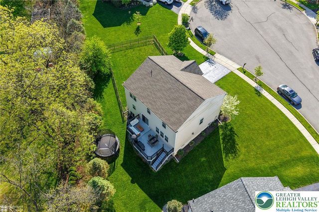 9254 WINDY BUSH Lane, Upper Macungie Twp, PA 18031