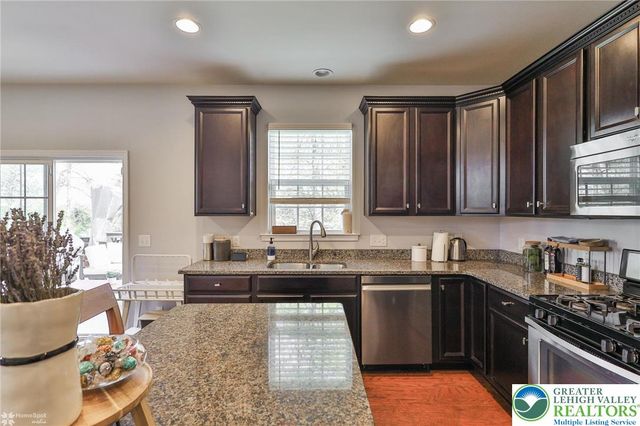 9254 WINDY BUSH Lane, Upper Macungie Twp, PA 18031