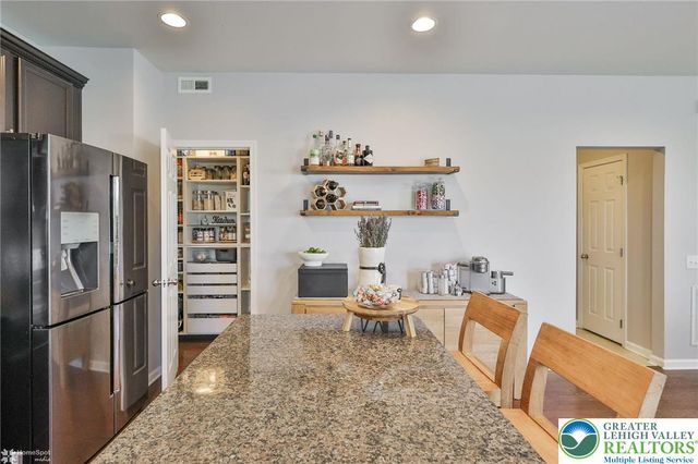 9254 WINDY BUSH Lane, Upper Macungie Twp, PA 18031