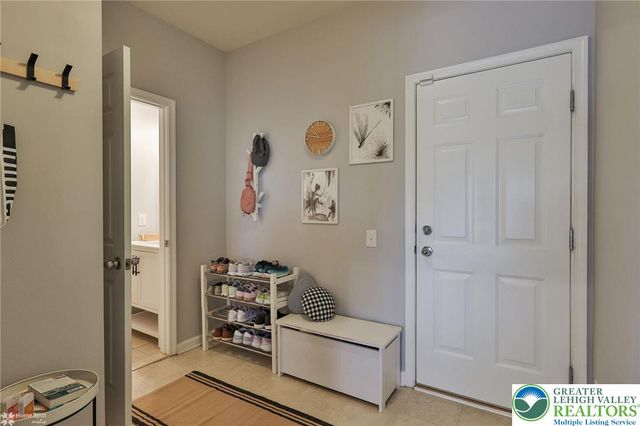 9254 WINDY BUSH Lane, Upper Macungie Twp, PA 18031