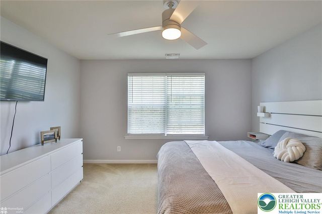 9254 WINDY BUSH Lane, Upper Macungie Twp, PA 18031
