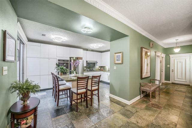 9340 Briar Forest, Houston, TX 77063