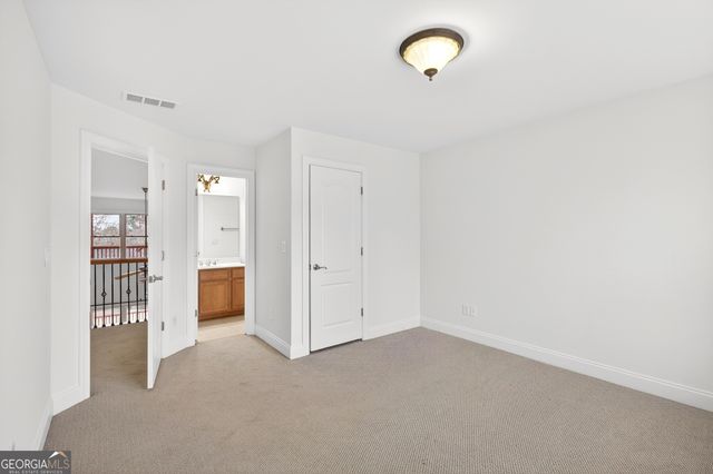 1739 Nemours Dr., Kennesaw, GA 30152