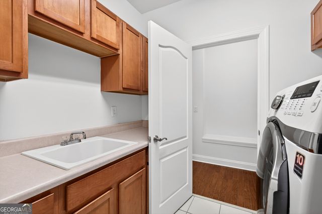 1739 Nemours Dr., Kennesaw, GA 30152