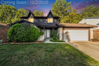 6011 Beaufort Drive, Canton, MI 48187