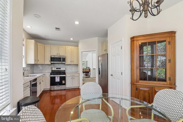 6230 SETTLERS TRAIL PL, Gainesville, VA 20155