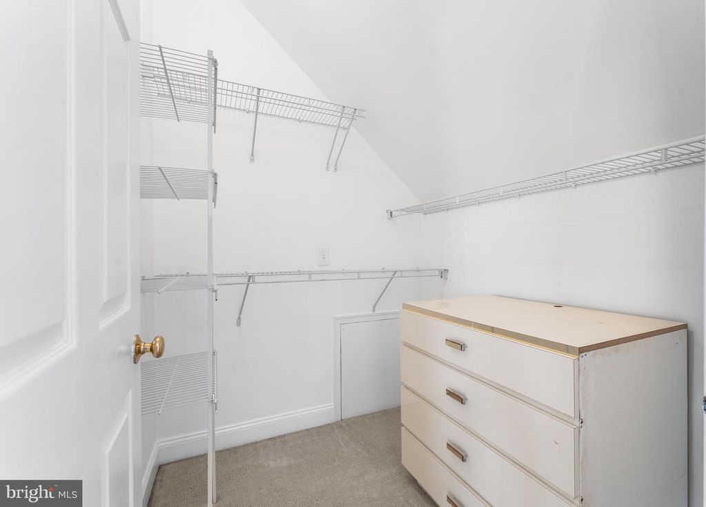22207 FAIR GARDEN LN, Clarksburg, MD 20871