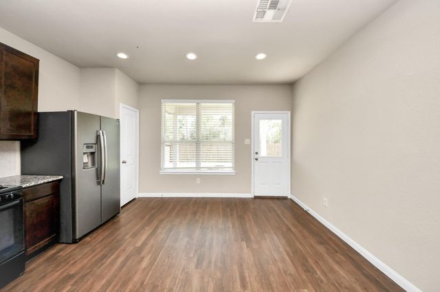 17630 Holroyd Road, Humble, TX 77346