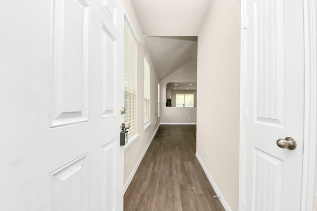 17630 Holroyd Road, Humble, TX 77346