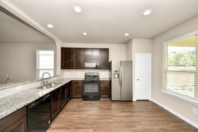 17630 Holroyd Road, Humble, TX 77346